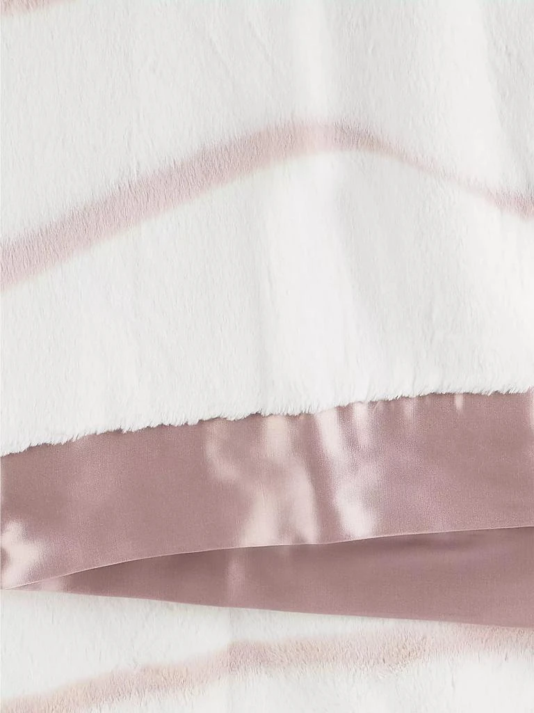 Little Giraffe Baby's Satin-Trimmed Throw Blanket 2