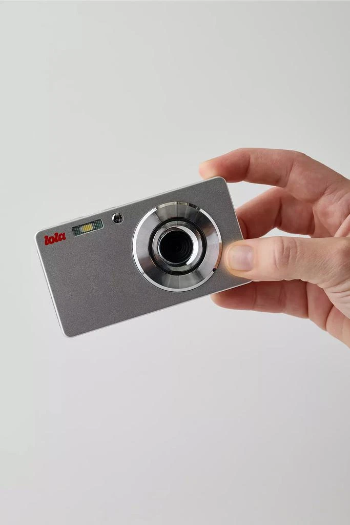 Lola Lola Essential Digital Camera Bundle 5