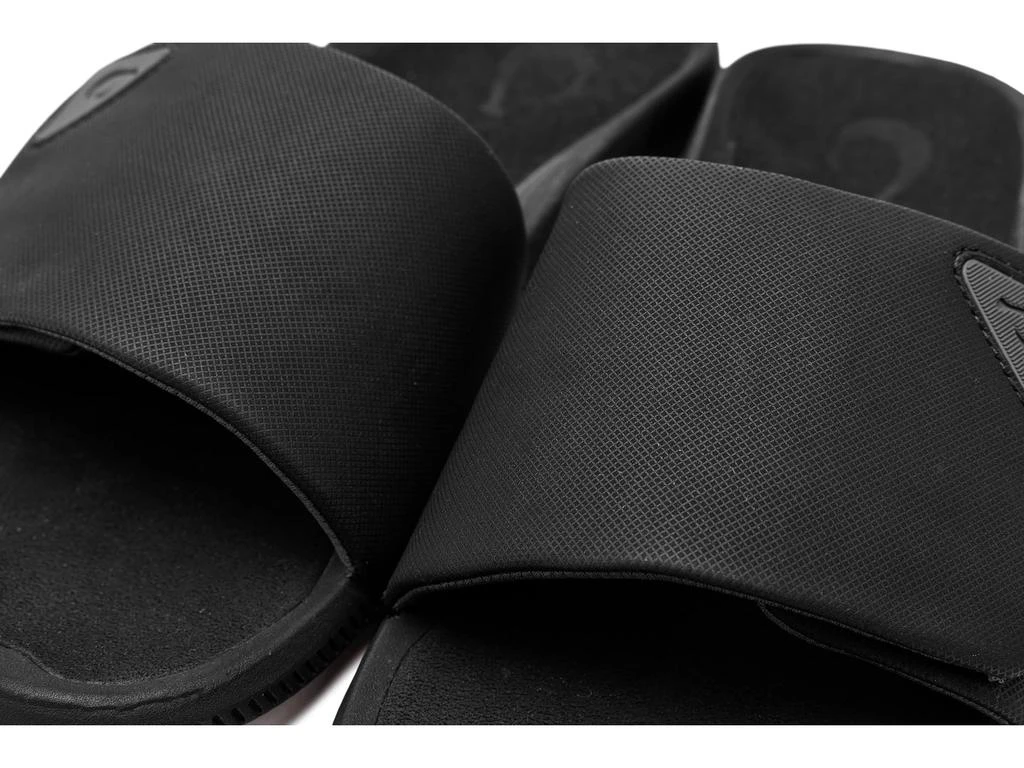 OluKai Ulele Slide 6