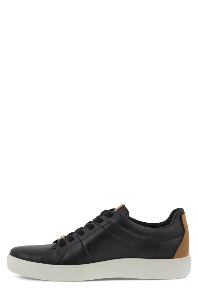 ECCO Soft Classic Sneaker