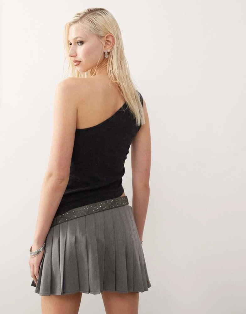 Noisy May Noisy May one shoulder asymetric hem top in washed black 2