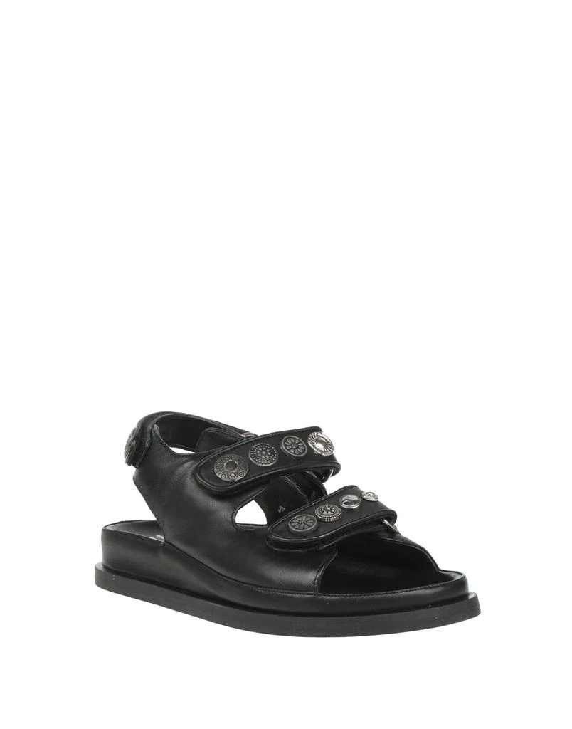STRATEGIA Sandals 2