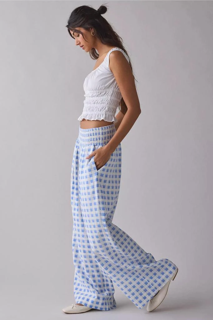 Kimchi Blue Kimchi Blue Caroline Smocked Wide Leg Linen-Blend Pant 3