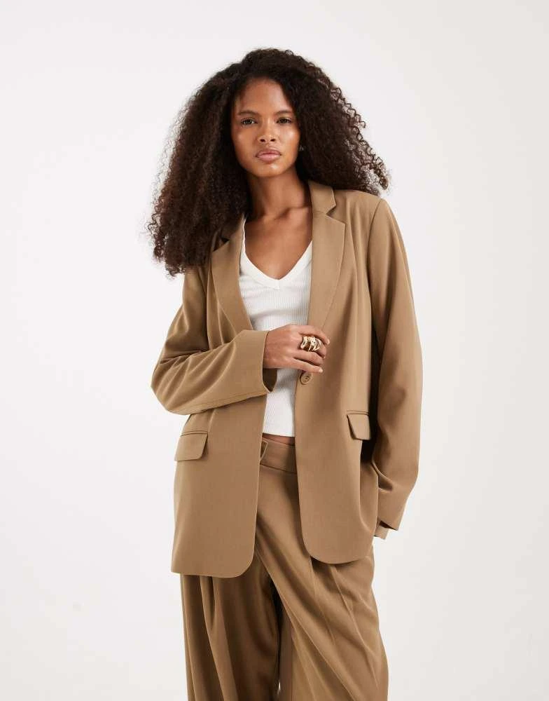 VERO MODA Vero Moda loose fit open back detail blazer mix
match co-ord in beige