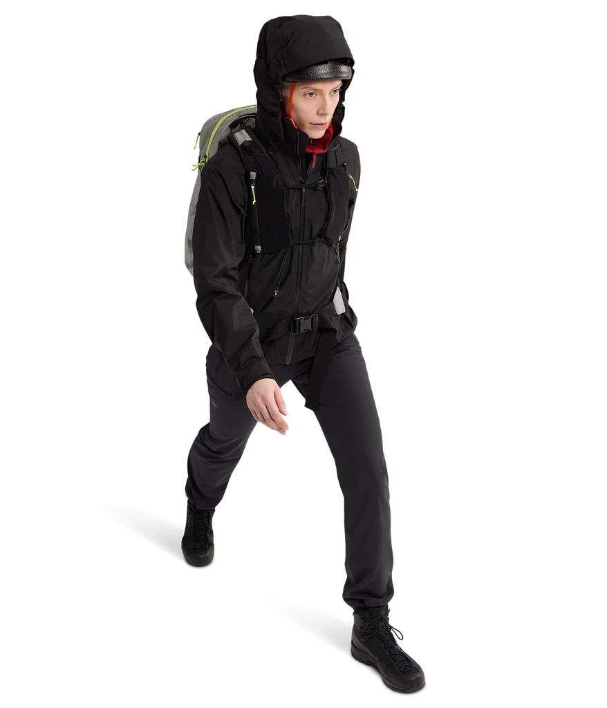 Arc'teryx Beta AR Jacket 4