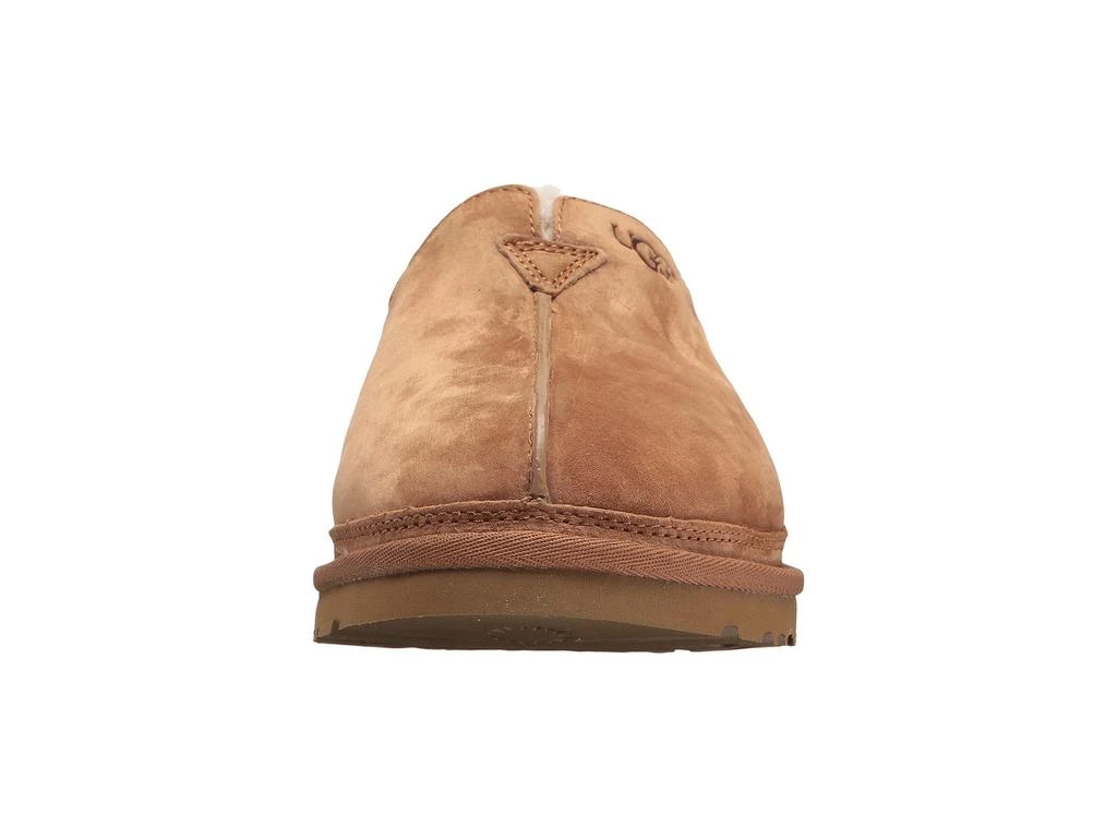 UGG Neuman 7