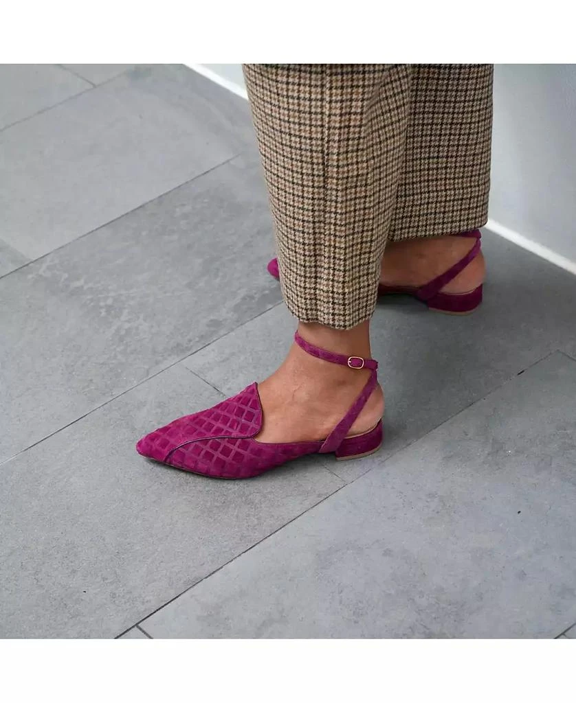 Alterre Women
s Malbec Puff Marilyn Customizable Loafer Slide 4