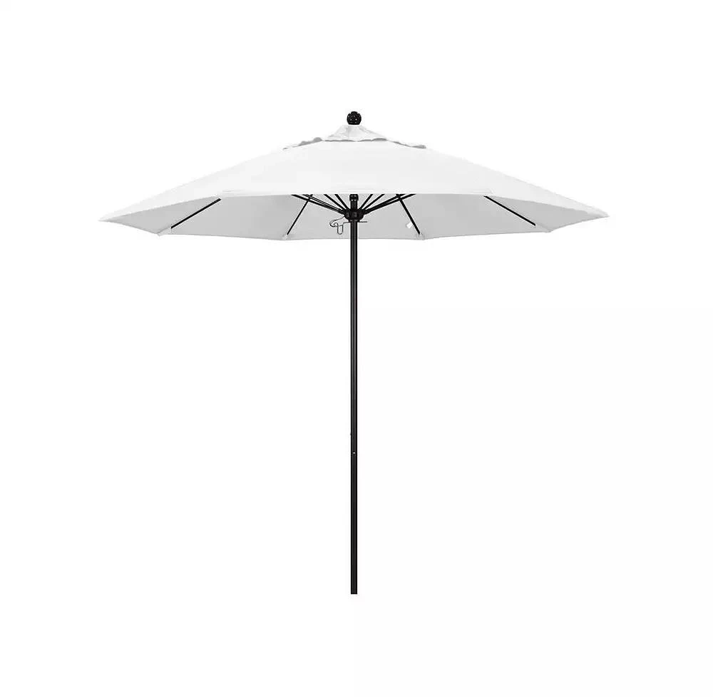 California Umbrella 9
 Venture Series Patio Umbrella