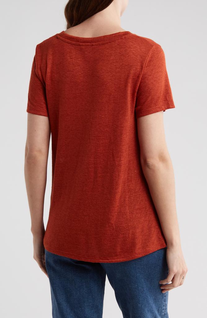 Caslon® Twist Hem V-Neck T-Shirt