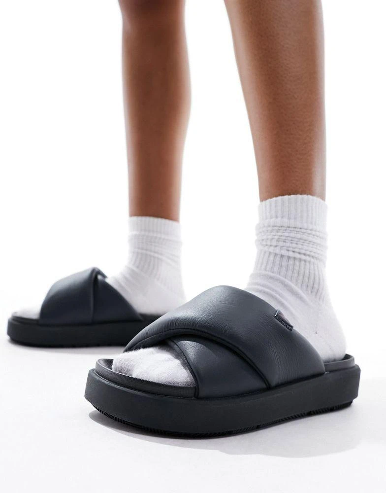 Jordan Jordan Sophia sliders in black 1