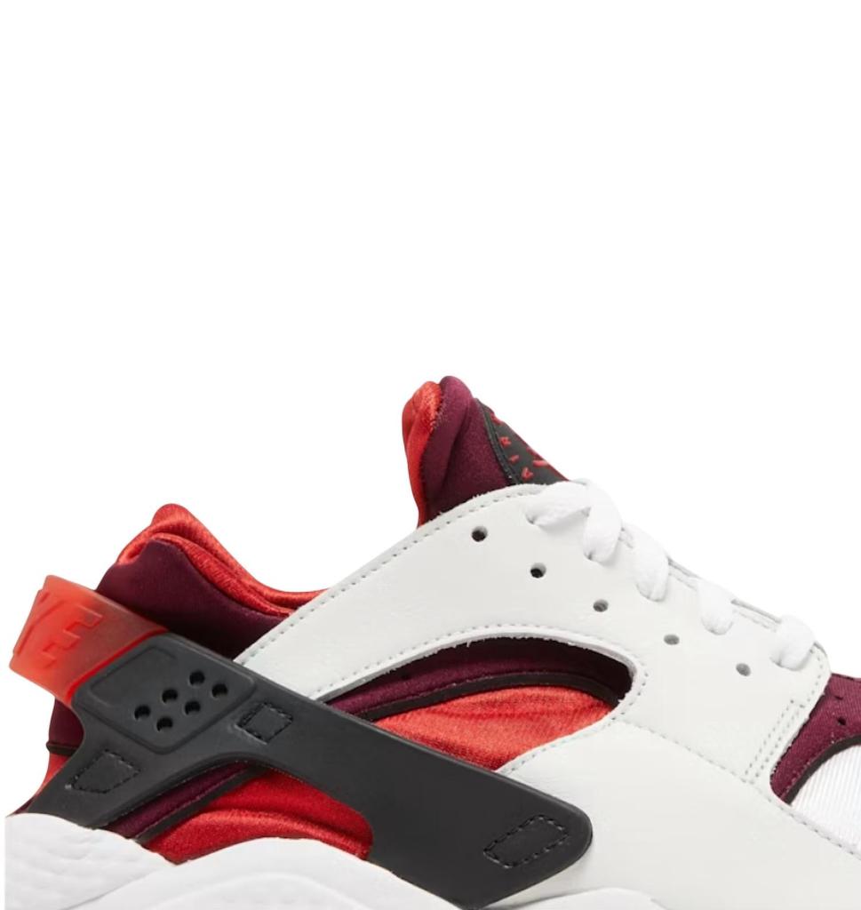 champs sports huarache