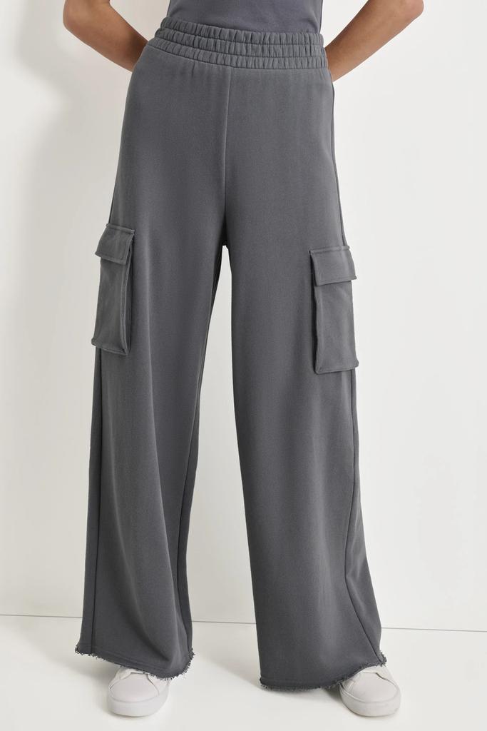 パンツ archive DKNY Gimmick Cargo Pants Shop CARGO PANTS on Sale at BeyondStyle – Get 70% Off CARGO