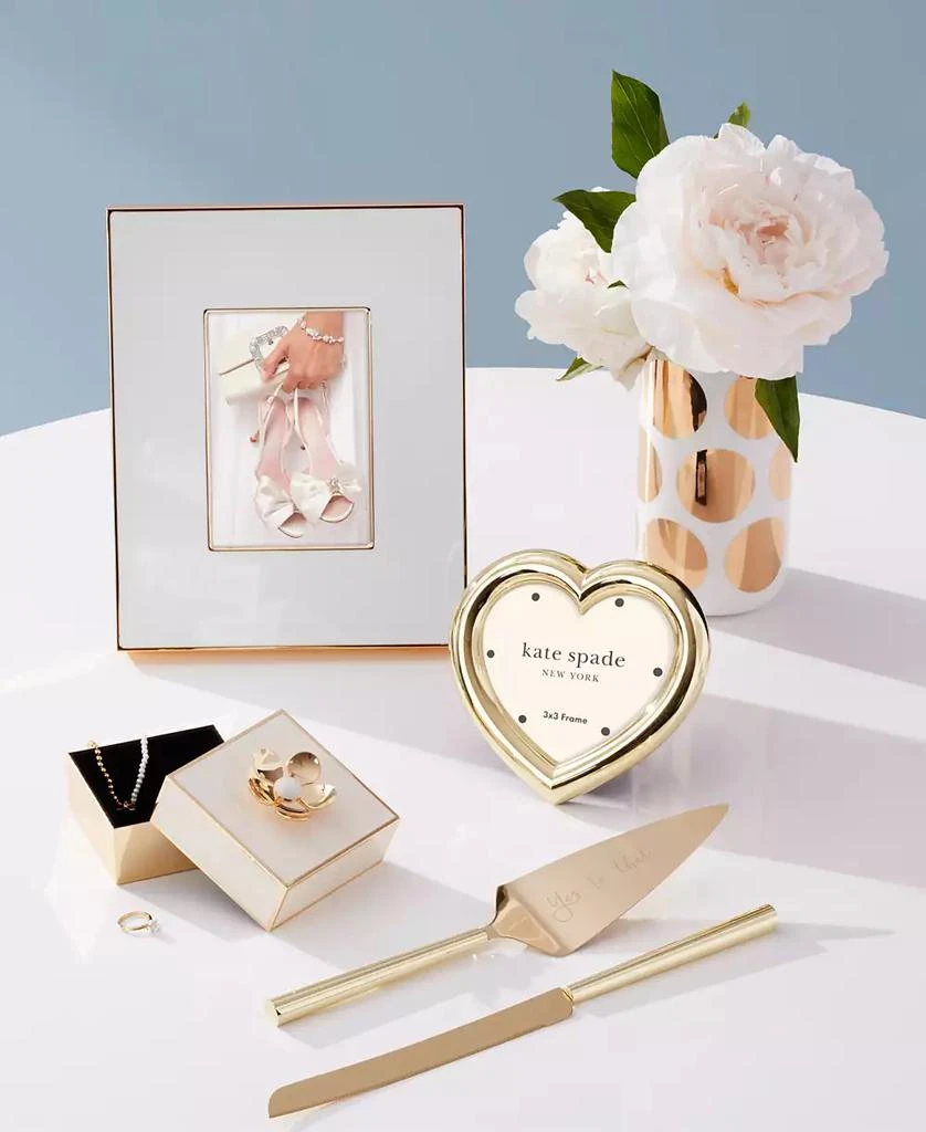 Kate Spade Make it Pop Floral Box 5