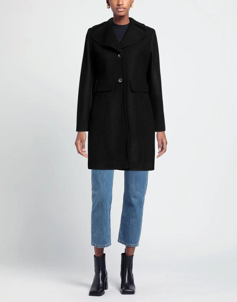 BIANCOGHIACCIO Coat 2
