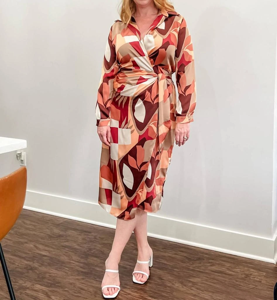 Dress Forum Dress Forum - The Right Fit Geometric Midi Wrap Dress 3