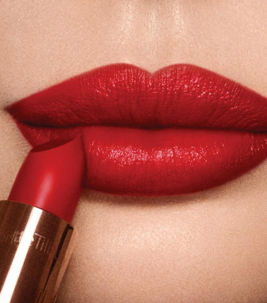 Charlotte Tilbury K.I.S.S.I.N.G Lipstick 5
