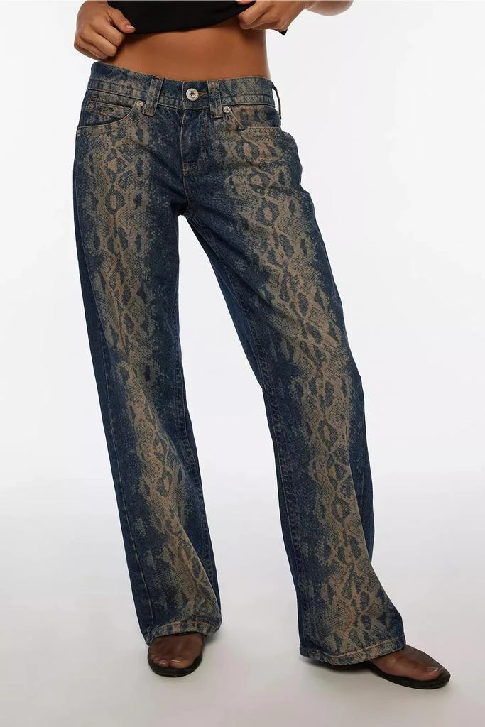 BDG BDG Kayla Printed Low-Rise Slouchy Jean 2
