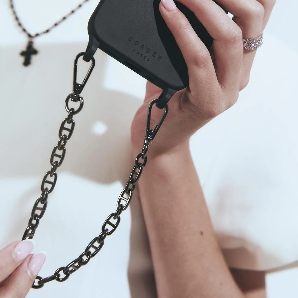 Cordée Cases Vortex Phone Chain 2