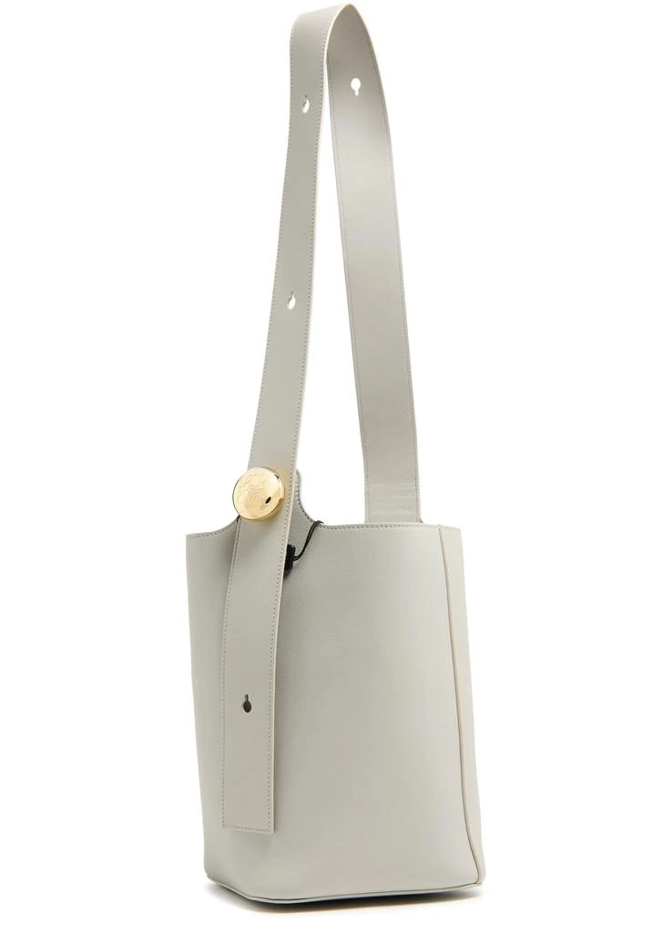Loewe Pebble bucket bag 3