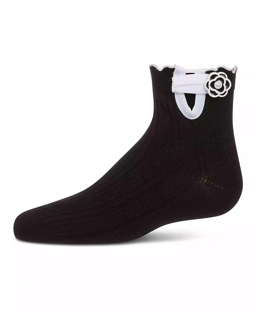 Memoi Girls
Floral Button Anklet Socks