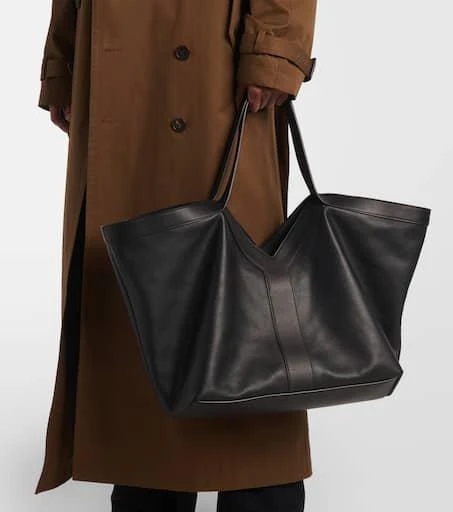 Yves Saint Laurent Y leather tote bag 7