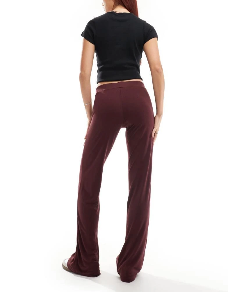 Monki Monki super soft low waist straight leg baggy jersey trousers in burgundy 5