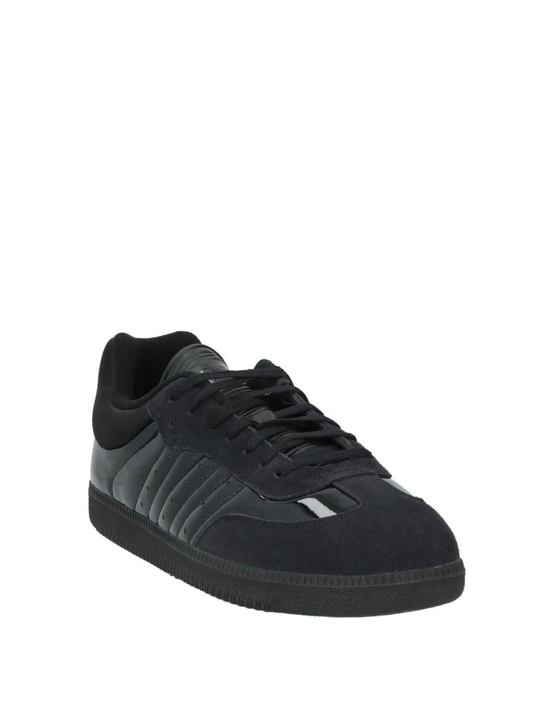 Adidas Sneakers 2