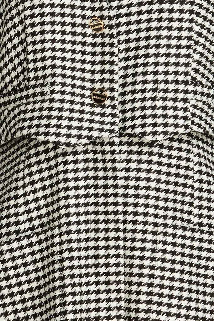 Shop Houndstooth tweed mini dress on Sale at BeyondStyle  Get 56% Off  Houndstooth tweed mini dress with Limited-Time Flash Deals, Exclusive  Discounts, and Special Offers. Enjoy Unbeatable Savings on Houndstooth tweed