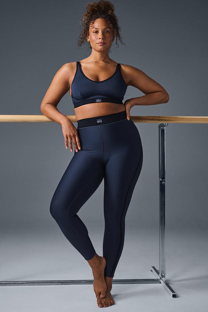 alo エアリフトラインアップブラ ネイビー Airlift Suit Up Bra - Navy/Navy | ALO