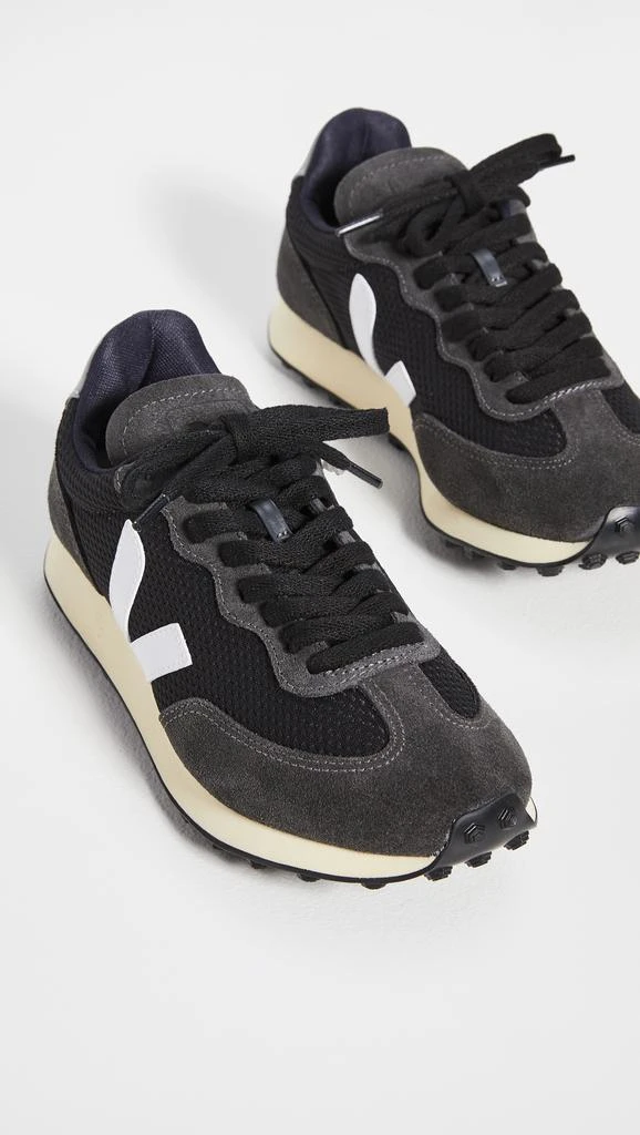 Veja Rio Branco Sneakers 4
