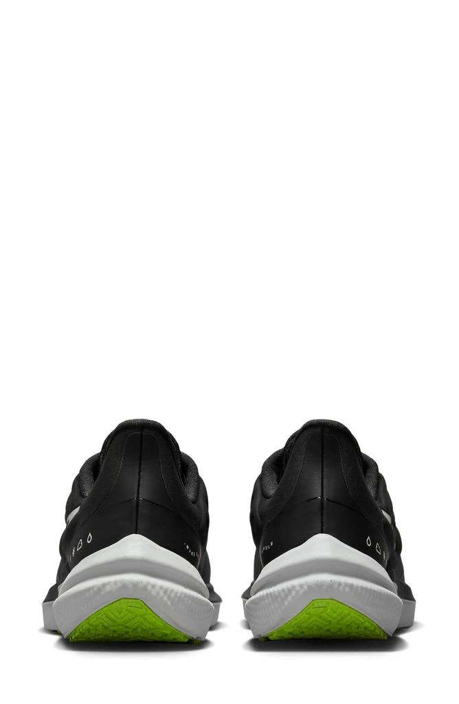 NIKE Air Winflo 9 Shield Running Shoe 2