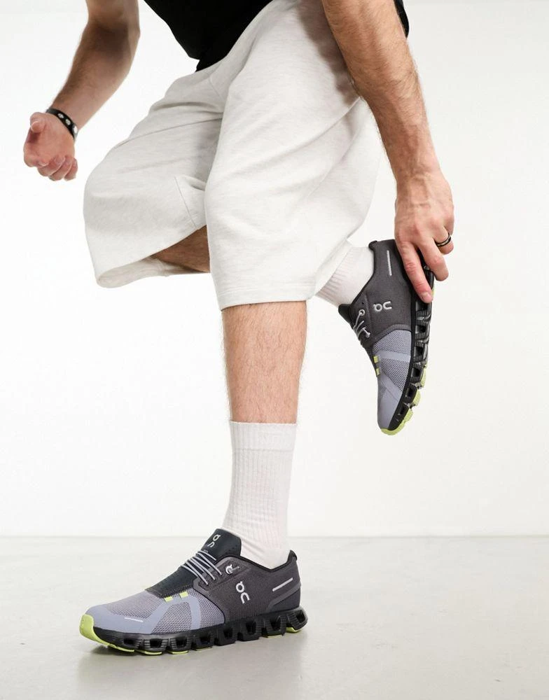 On ON Cloud 5 all day trainers in magnet and fossil 2
