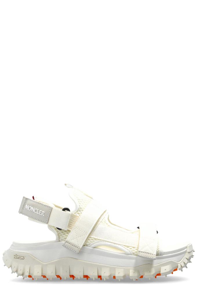 【関税&送料込み】Moncler 'Trailgrip' Ivory Mesh Sandals Moncler trailgrip Ivory Mesh Sandals - Shoes - BeyondStyle