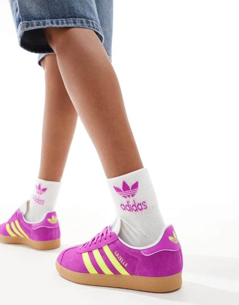 Adidas adidas Originals Gazelle trainers in pink and yellow with gum sole 3