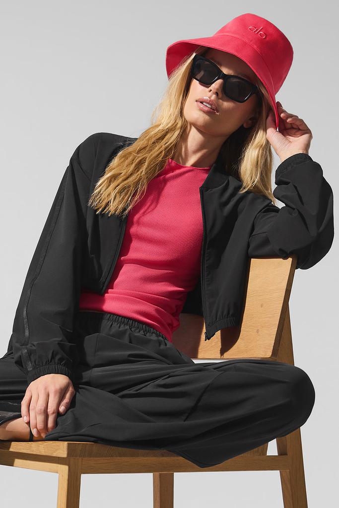 Alo Weekender Bucket Hat - Candy Red