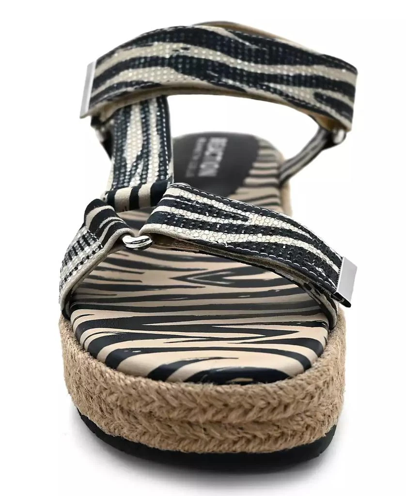 Kenneth Cole Women's Coast Wedge Sandals 6