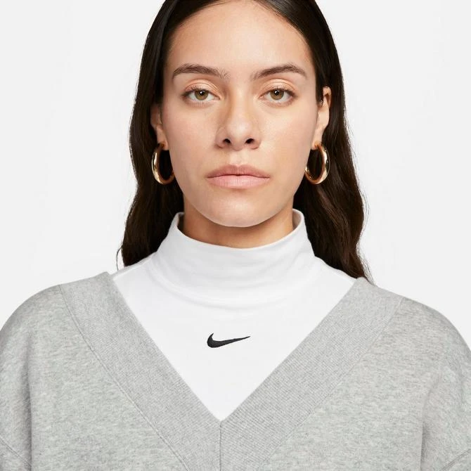 NIKE Women's Nike Sportswear Phoenix Fleece Oversized V-Neck Sweatshirt 4