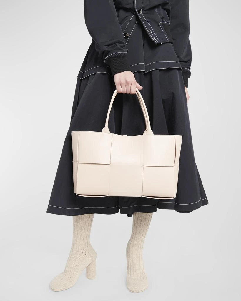 Bottega Veneta Medium Arco Tote Bag 5
