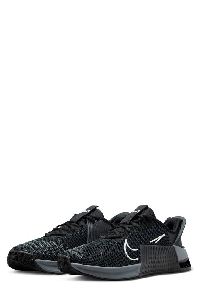 NIKE Metcon 9 FlyEase Training Shoe 1