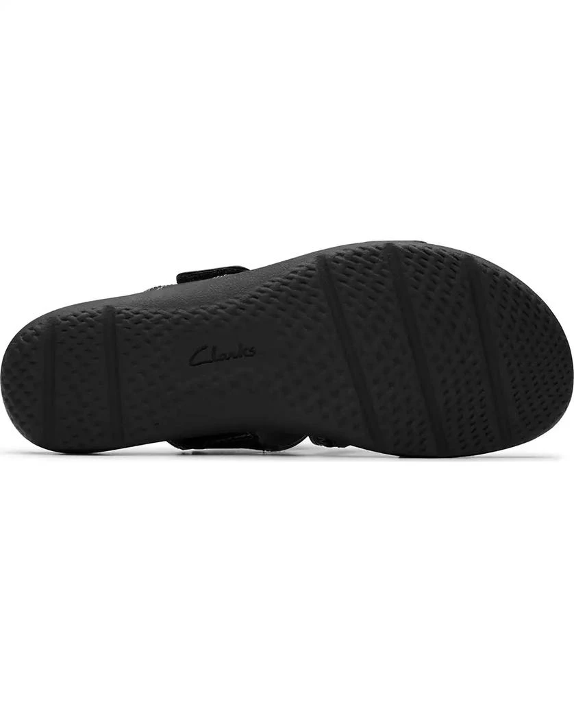 Clarks Collection Women's Elizabelle Ave Slip-On Flat Sandals 4