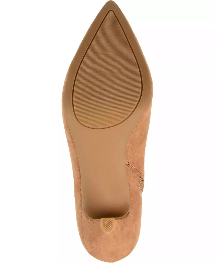 Journee Collection Women's Isobel Pointed Toe Booties 27