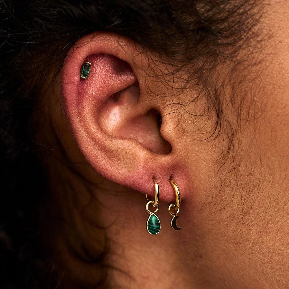 Orelia London Emerald Baguette Labret Stud 3