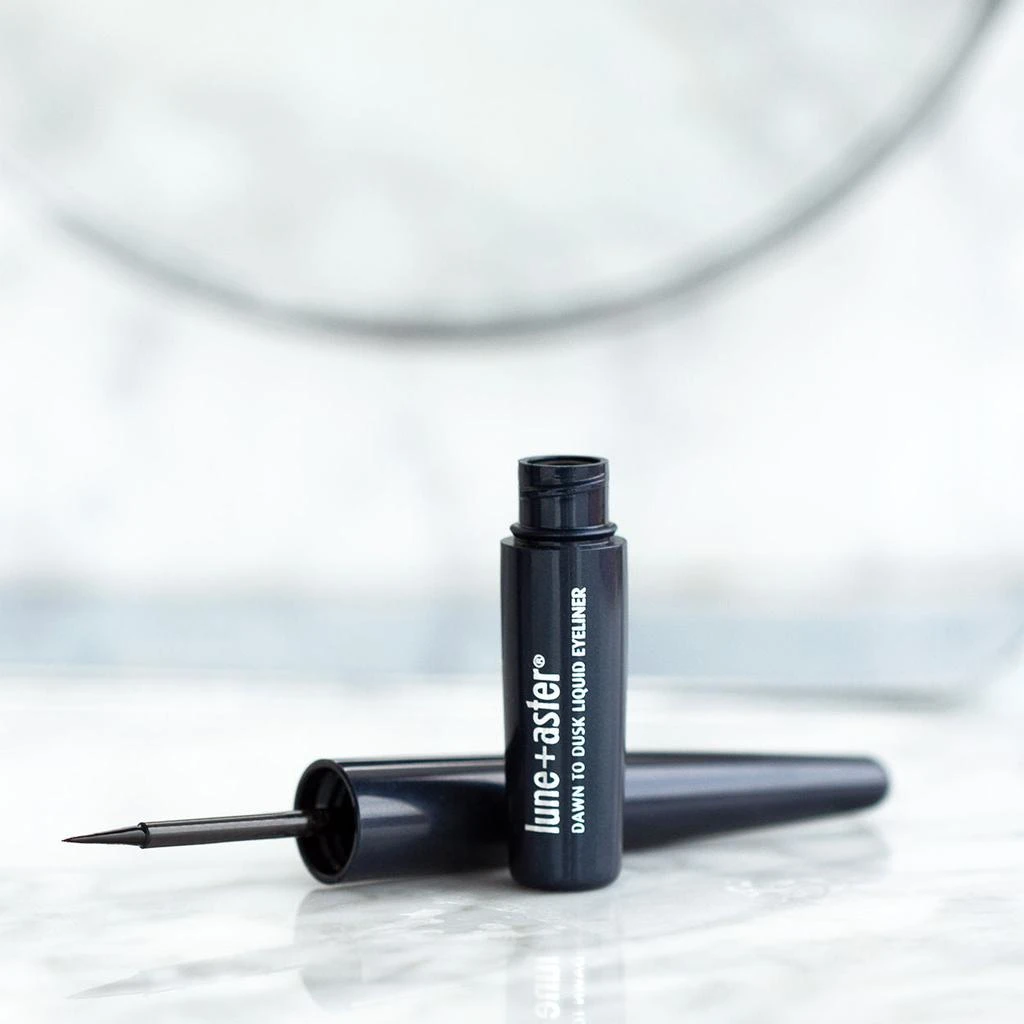 Lune+Aster Dawn to Dusk Liquid Eyeliner 4