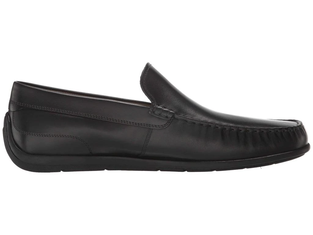 ECCO Classic Moc 2.0 Slip-On 6