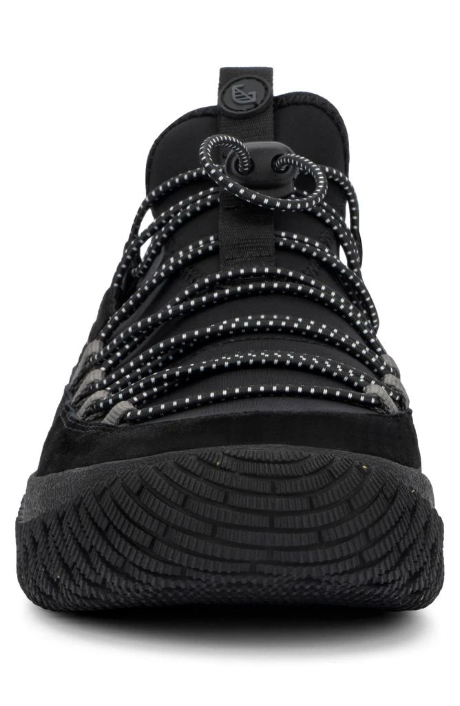 Hybrid Green Label Momentum Sneaker 3