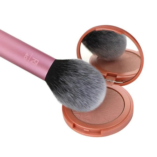 Real Techniques Real Techniques Blush Brush 4