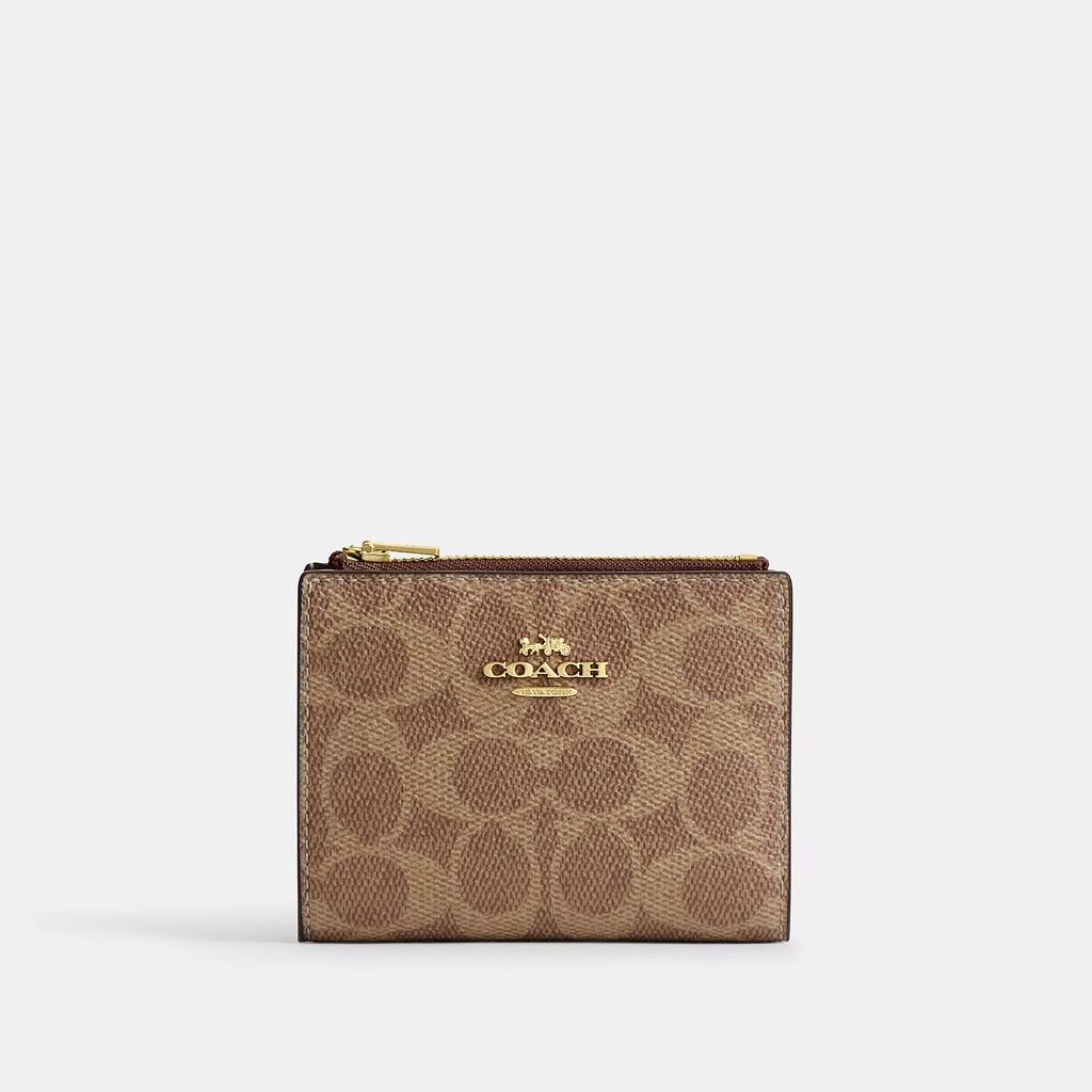 Coach Snap Wallet In Signature Canvas - Wallets - Compare