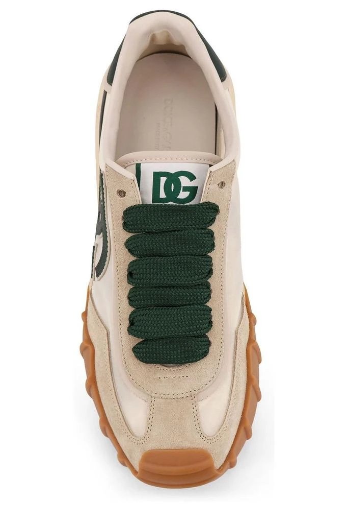 Dolce 
Gabbana Dolce 
Gabbana DG Logo Patch Sneakers 5