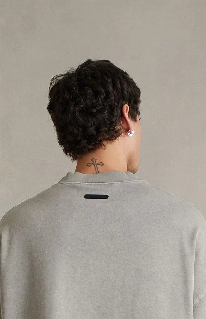 Essentials Faded Seal Training ’90s Short Sleeve T-Shirt 5