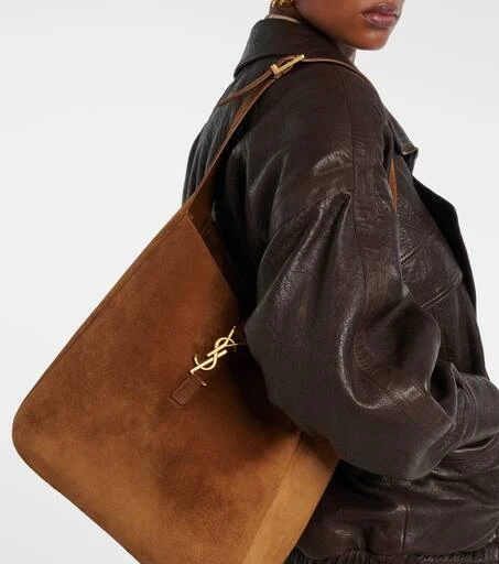 Yves Saint Laurent Le 5 à 7 Supple Large suede shoulder bag 7